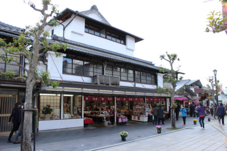 幕末期、幕府に追われている月照上人をかくまった、福岡県太宰府市の松屋。